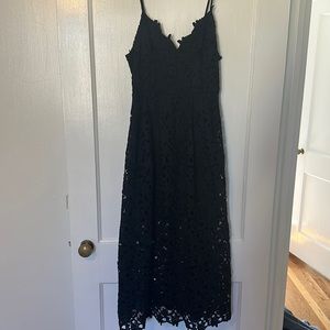 ASTR The Label Lace Midi Dress in Black, Size M